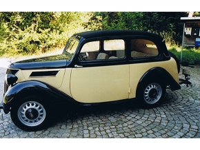 Oldtimer Ford Eifel Cabrio-Limousine 2
